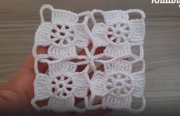 Безотрывное вязание. Узор для шалей, туник, блуз, покрывал,скатертей и пр. смотреть онлайн