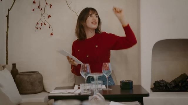 Jeanne Damas shows us her new boutique, Rouje and restaurant, Chez Jeanne | Vogue Paris смотреть онлайн