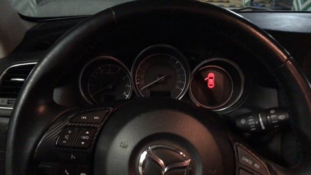 что делать, машина заводится на 20-30 сек. и сразу глохнет? Mazda CX-5 смотреть онлайн