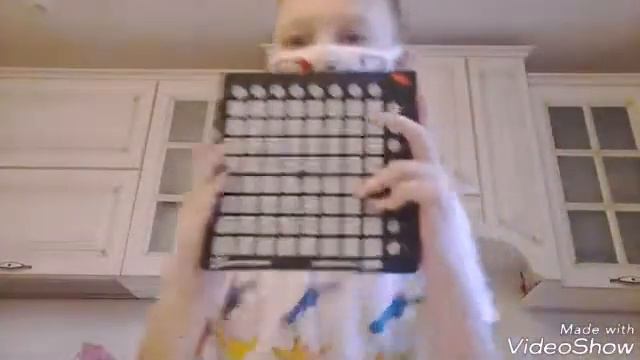 Почему так долго не было видео и ещё обзор LAUNCHPAD mini смотреть онлайн