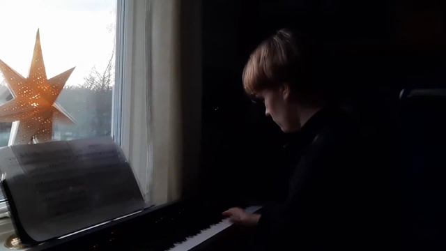 A moment | piano cover смотреть онлайн