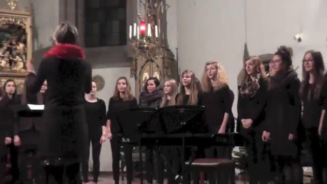 a Liachtl zünd un смотреть онлайн