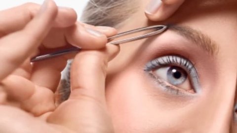 Как выщипывать брови