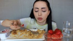 ПЕЛЬМЕНИ ? В СЛИВОЧНОМ СОУСЕ ? Мукбанк Ayka Emilly