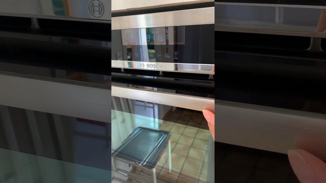 four combiné multifonctions microondes Bosch смотреть онлайн