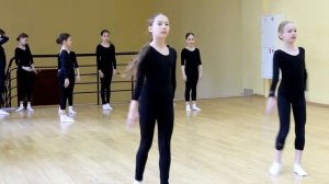 Открытый урок по современному танцу группа "Драйв"