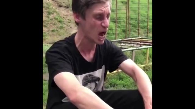 СВЕТОДИОДНЫЕ КЛЮШКИ на ВАЗ 2112. Обзор, подключение, установка. Неприятность в транспортной компани смотреть онлайн