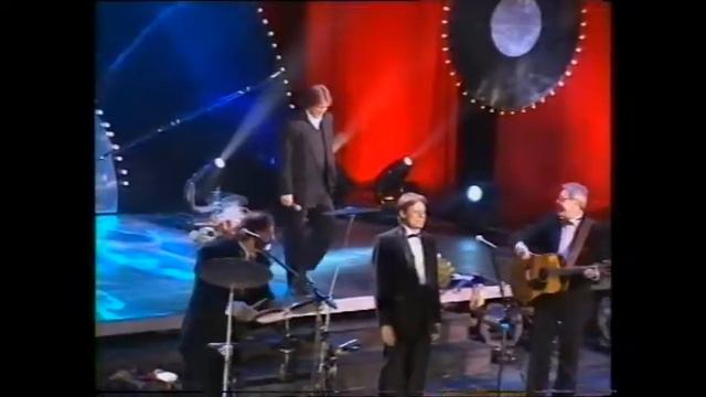 Концерт ансамбля "АРИЭЛЬ" в ГЦКЗ "РОССИЯ"."2002 г.(Светлое прошлое) смотреть онлайн