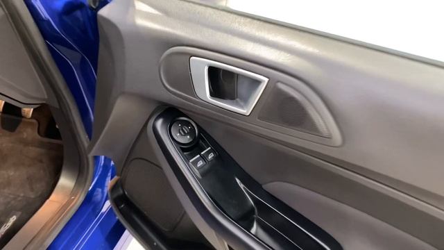 Ford Fiesta 1.6T EcoBoost ST-2 Euro 6 3dr смотреть онлайн