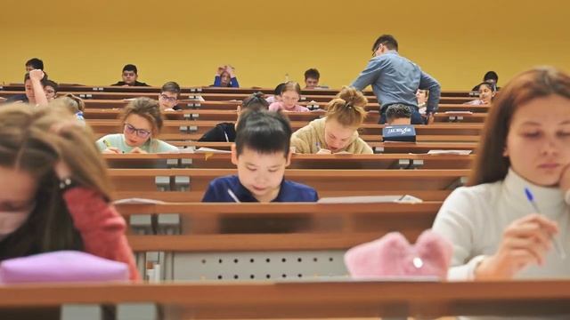 Математический праздник 18.04.2021.mp4 смотреть онлайн