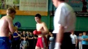 Первый бой Дамир Исмагулов