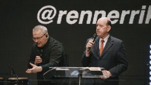 ХЦВ 15 лет | Прославление | Проповедует пастор РИК РЕННЕР