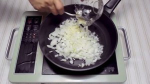 Это очень вкусно. Простой рецепт из фарша. Мясной фарш с овощами в томатном соусе. /Meat-Balls/