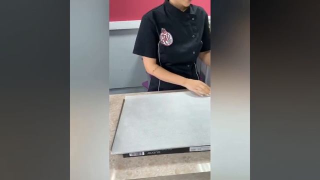 Обзор на пергаментную бумагу от Фабрики сладкого декора смотреть онлайн