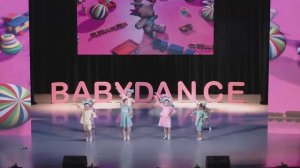 танец "В магазине игрушек" на отчетном концерте студии "Baby Dance" Яна Белишко (6 лет)