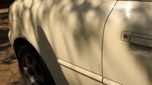 Удаляем пленку с автомобиля по хардкору без фена - капот и бока | Пленке больше трех лет