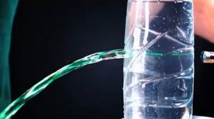 Простая наука - Свет в струе воды (27 из 80) (2013)