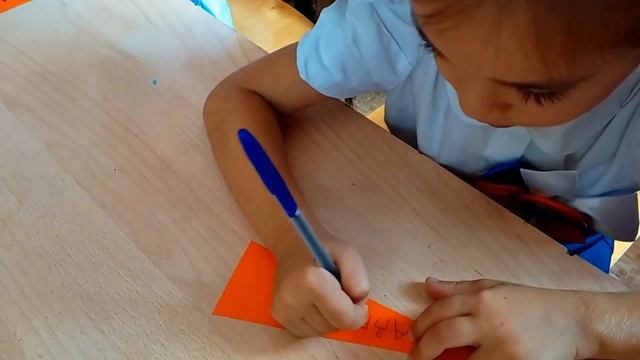 Первый звонок в сельской ШKOЛE. Эмилия и Адель идут за новыми знаниями! смотреть онлайн