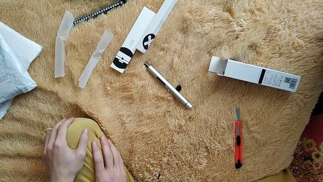 Распаковка Xiaomi Mijia Wowstick 1p + и Xiaomi Mi Band 5 CN смотреть онлайн