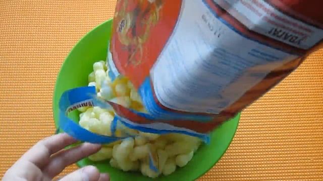 Распаковка кукурузных палочек Панда Кунг Фу. Кукурузные палочки с сюрпризом Kung Fu Panda смотреть онлайн