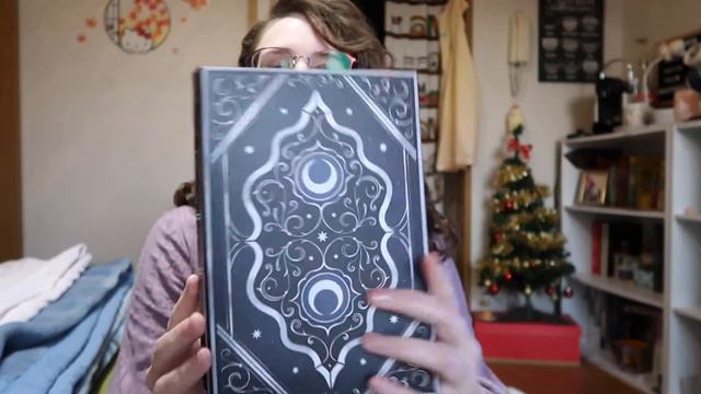Disappointing Christmas Read & Fairyloot Unboxing смотреть онлайн