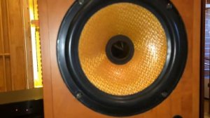 Трехполосные колонки Davis Acoustics