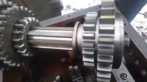 Трактора ЮМЗ . КПП.  Восстановление синего трактора серия № 11