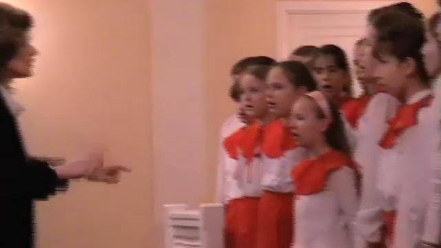 Мы живем на островах (музыка Виктора Плешака, стихи Олега Сердобольского)