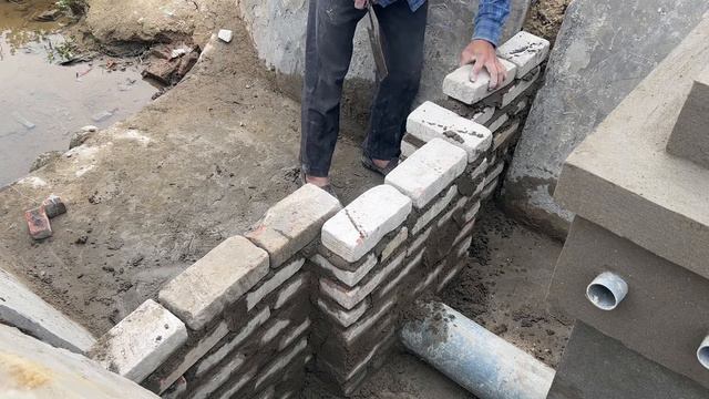 Мини электростанция на ручье с островом в виде корабля смотреть онлайн