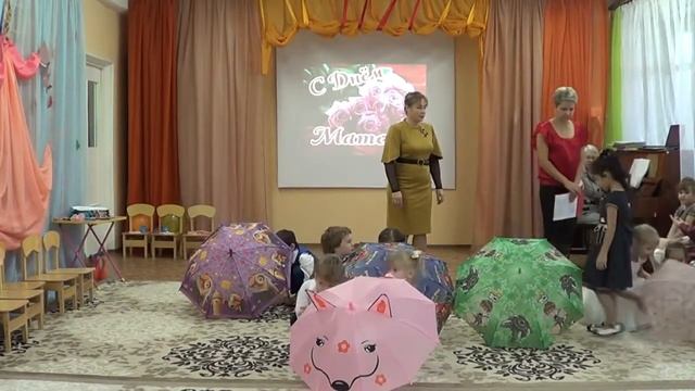 Старшая и логопедическая группа "День матери" смотреть онлайн