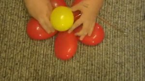 Цветок из  шаров.  Flower of balloons