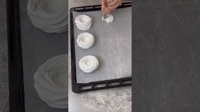 Самый вкусный десерт ? Пирожные Павлова с лимонным курдом и нежным кремом