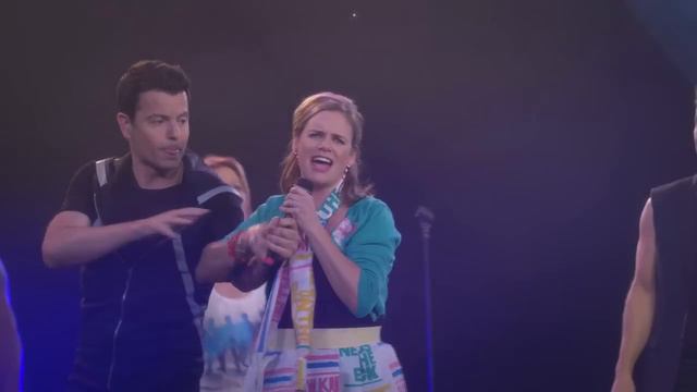 "The Right Stuff" - New Kids On The Block / Fuller House