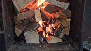 Как горят использованные масляные фильтры или как растопить печь