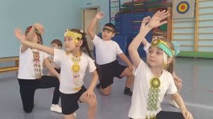 Якутский танец Узоры. Знайки