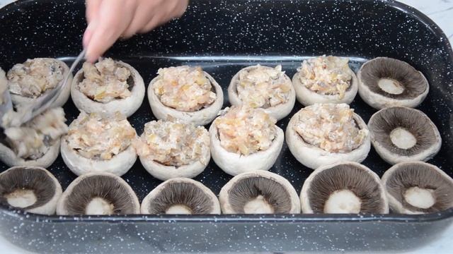 Фаршированные шампиньоны с курицей и с сыром / Танюшины Вкусняшки