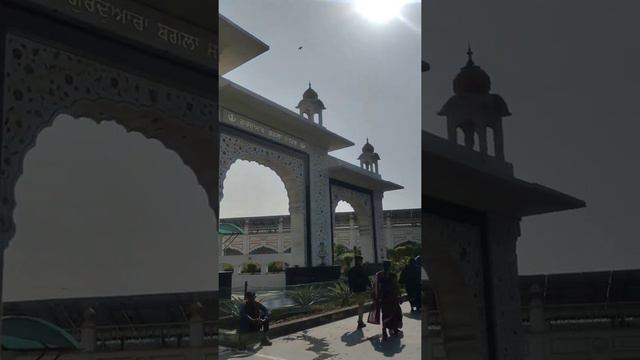 Gurudwara Bangla Sahib - New Delhi, India