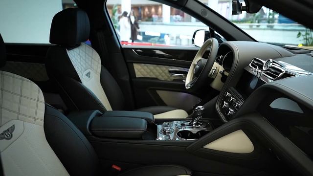 New 2023 Bentley Bentayga V8 Interior Exterior Deatils !! смотреть онлайн