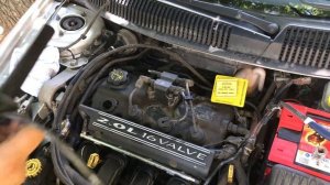 Масло в свечных колодцах Крайслер неон почему, из-за чего