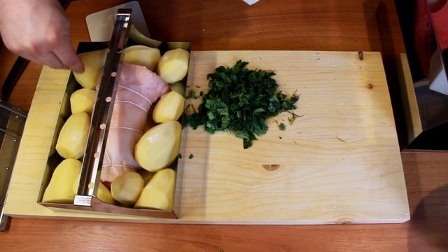 Рулет из рульки в томилке смотреть онлайн