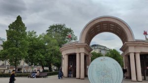 Кропоткинская! Площадь Пречистенские Ворота и вид на Храм Христа Спасителя, Пречистенку #moscow