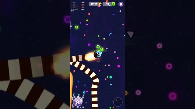 Играю в том 2!!   Я  побил рекорд в мини игре космические следы!!!!