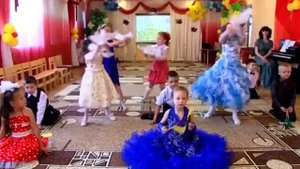 Танец _МИР-Детям!!!_ на выпускном..mp4