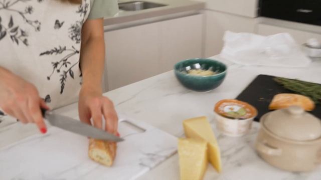 ФРАНЦУЗСКИЙ ЛУКОВЫЙ СУП от АНДЖЕЛИНЫ ДЖОЛИ. Нереально вкусный рецепт смотреть онлайн