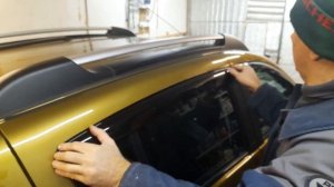 установка дефлекторов окон рено сандеро 2