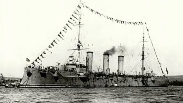 В.Маяковский. Десантные суда на одесском рейде. смотреть онлайн