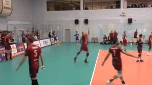 Волейбол. Подача. Дмитрий Волков, Егор Клюка и команда Факел Новый Уренгой