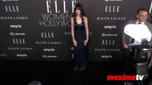 Anne Hathaway "ELLE's 2022 Women in Hollywood Celebration" Black Carpet