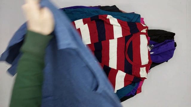 26165 Микс большие размеры (cream) 2 пак 25кг. по 9.5€/кг. 52шт. смотреть онлайн