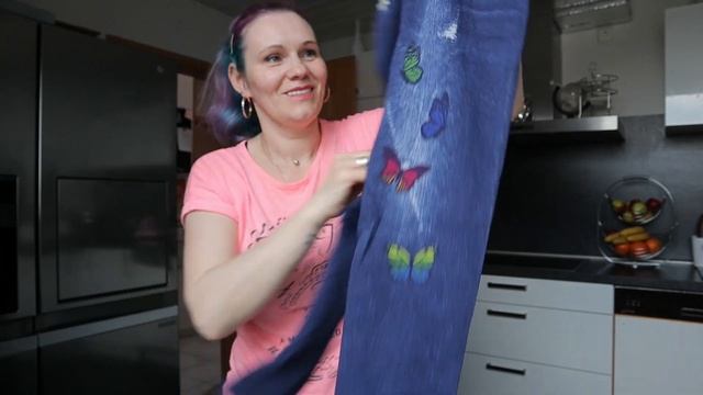 Влог/ Детки подарили цветы/ Распаковка/ Примеряем вещи/ У дочи клещ. смотреть онлайн